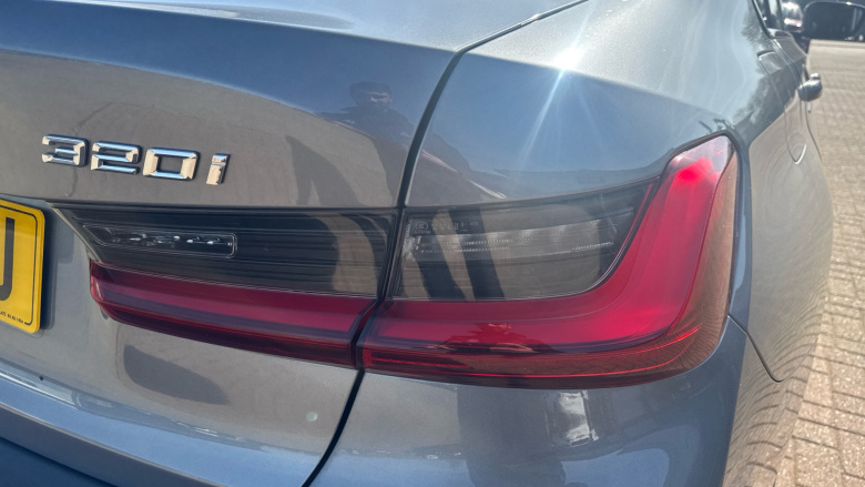 BMW 3 Series 320i M Sport 4dr Step Auto Petrol Saloon